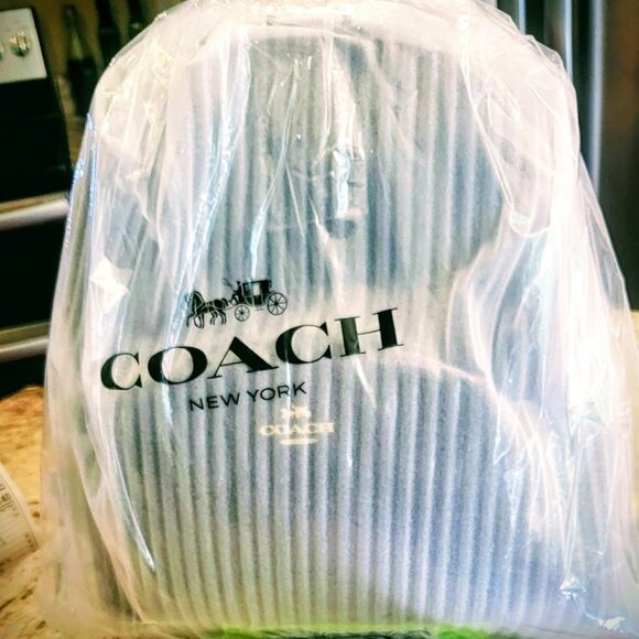 Coach Court Backpack - Picture 5 of 11